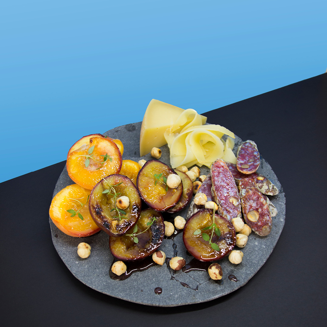 Fruits du Verger et Bâton aux Avelines