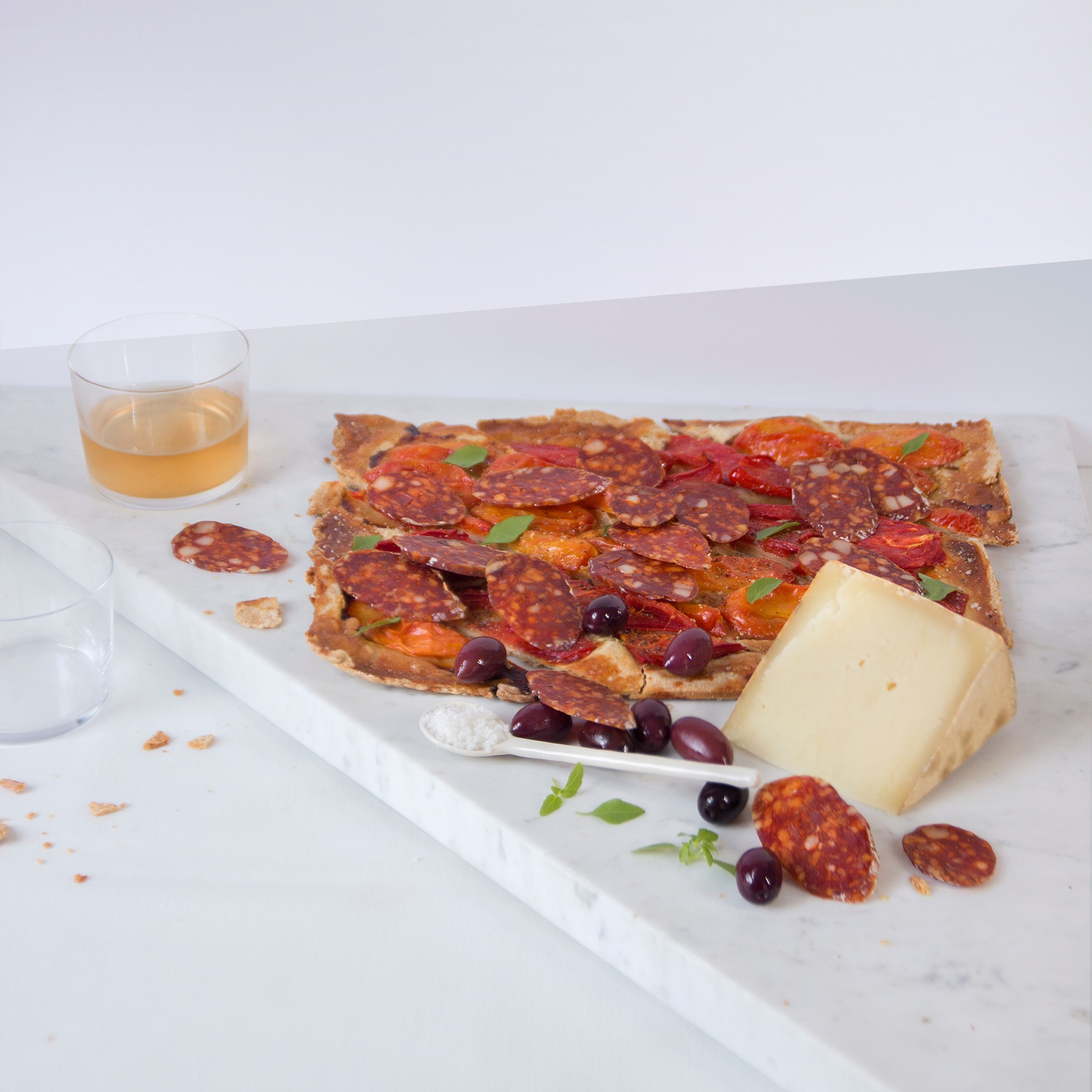 Tarte aux tomates et Chaton doux piquant