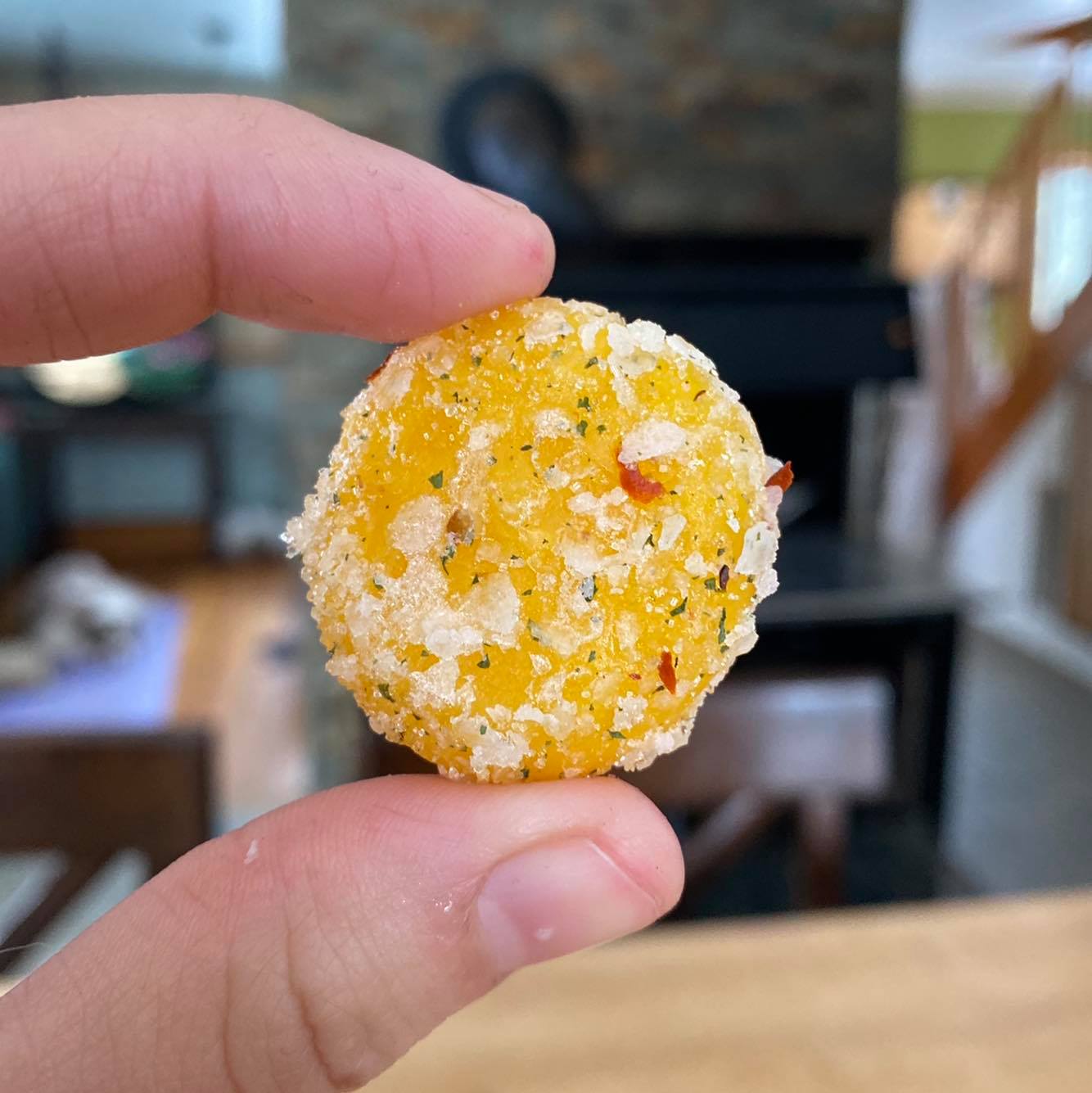 Jaunes d’œufs séchés au sel